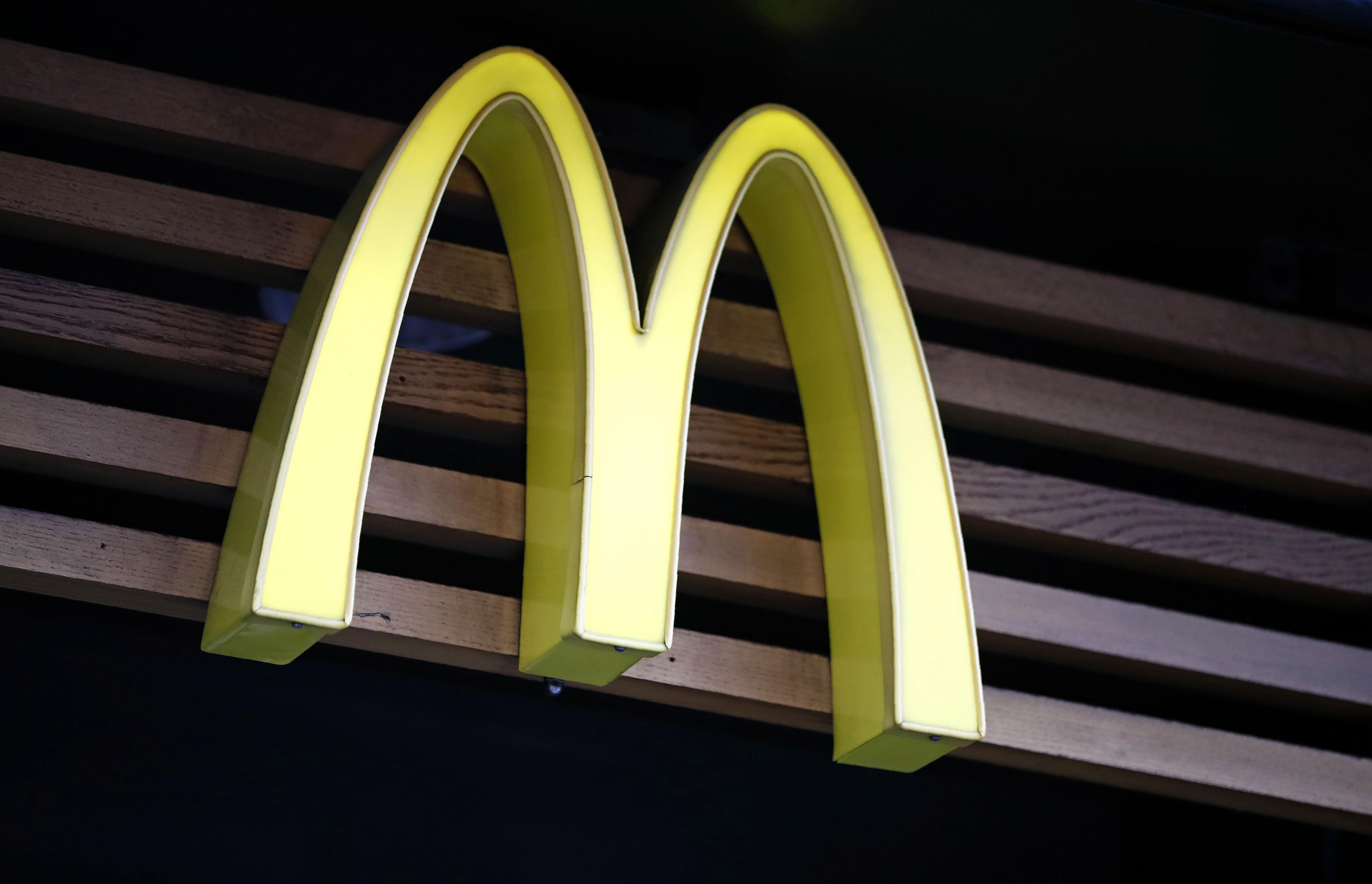 McDonalds gaat nu ook in Den Haag thuisbezorgen