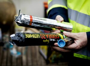 1000 kilo illegaal vuurwerk gevonden midden in woonwijk