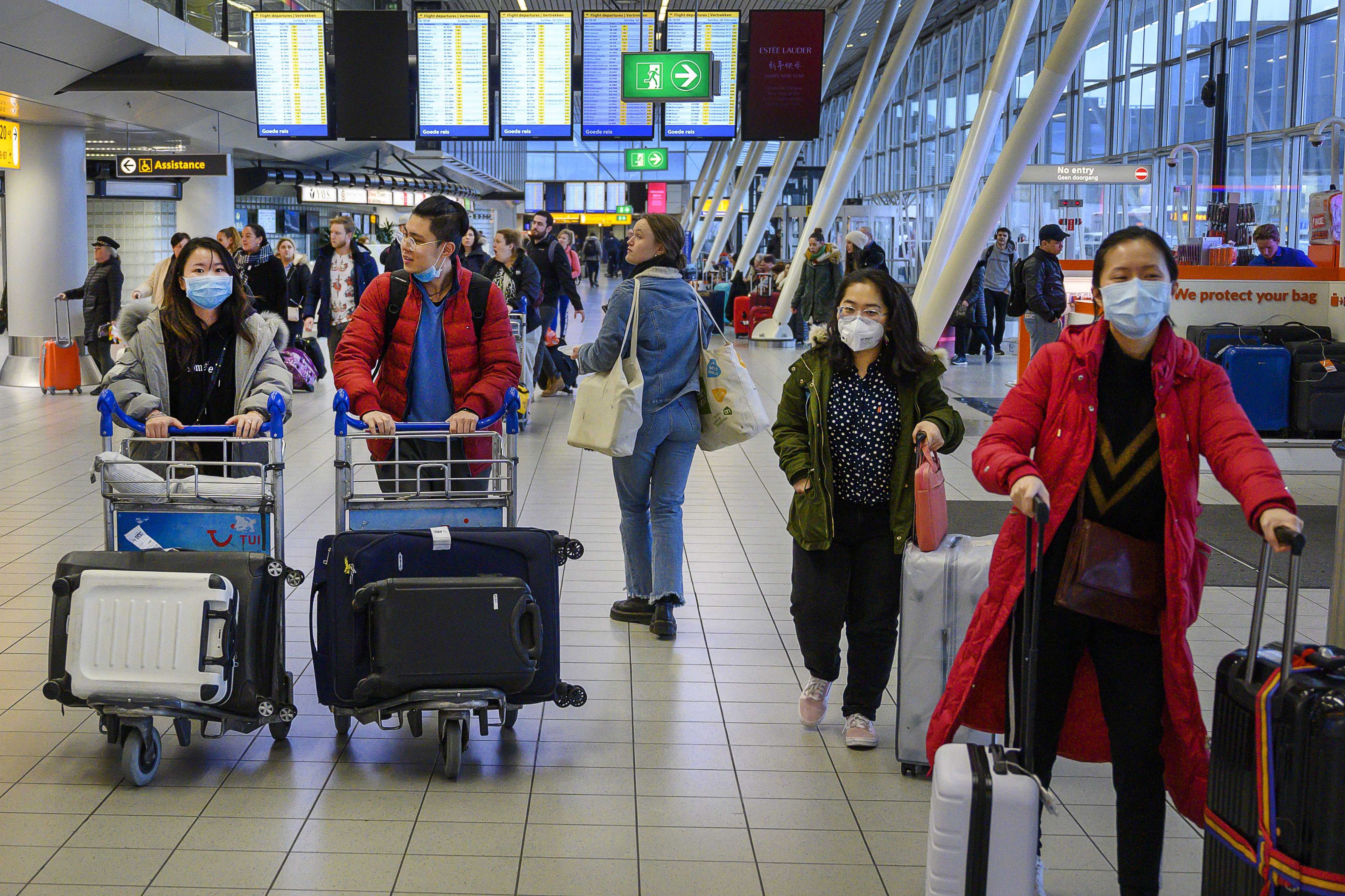 KLM stuurt mondkapjes naar China vanwege coronavirus