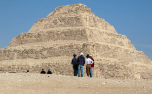Oudste piramide in Egypte na 90 jaar weer open voor publiek
