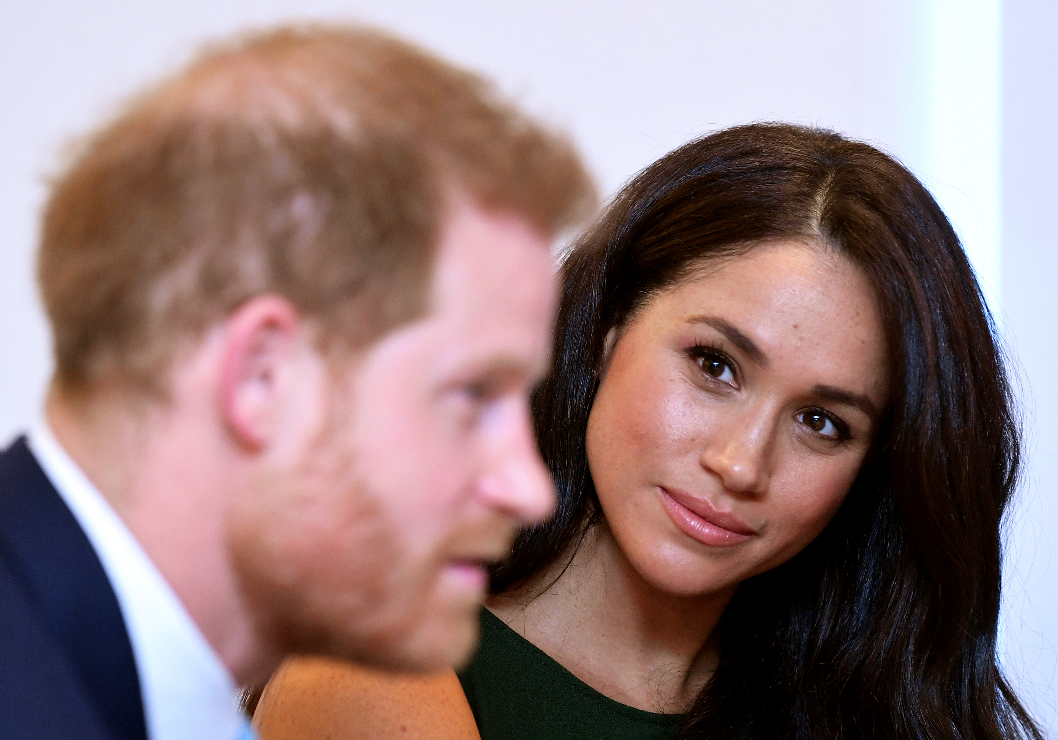 Een foto van Meghan Markle en prins Harry.