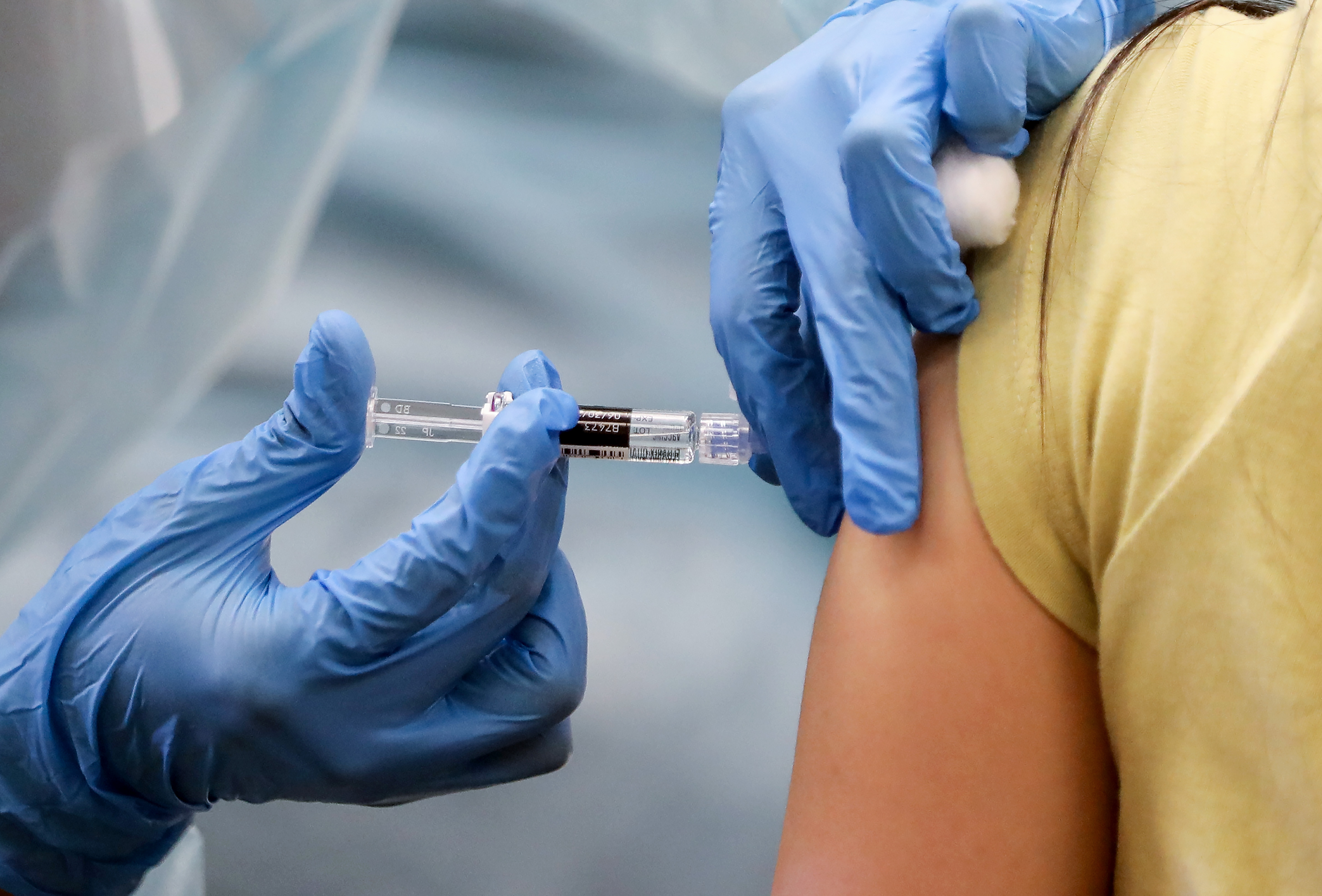 Плохие вакцины. Vaccine Covid-19. Вакцинация. Covid vaccination. Прививка фото.