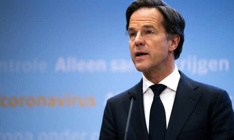 Premier Mark Rutte persconferentie VVD coronamaatregelen coronabesmettingen