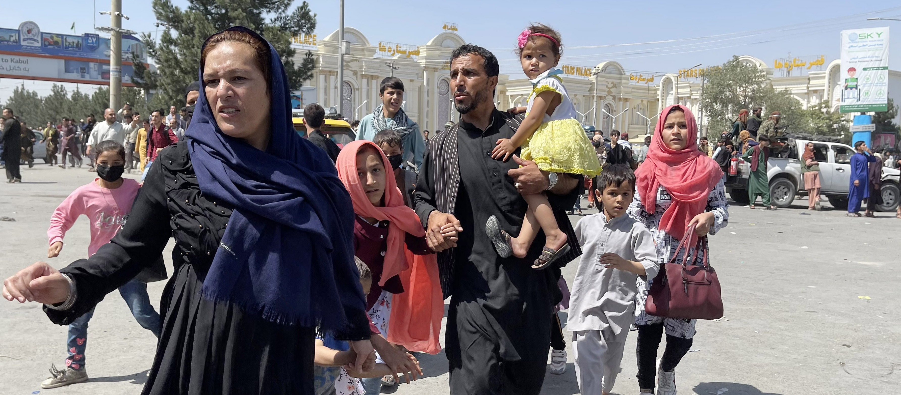 Taliban Afghanistan in beeld foto's video's