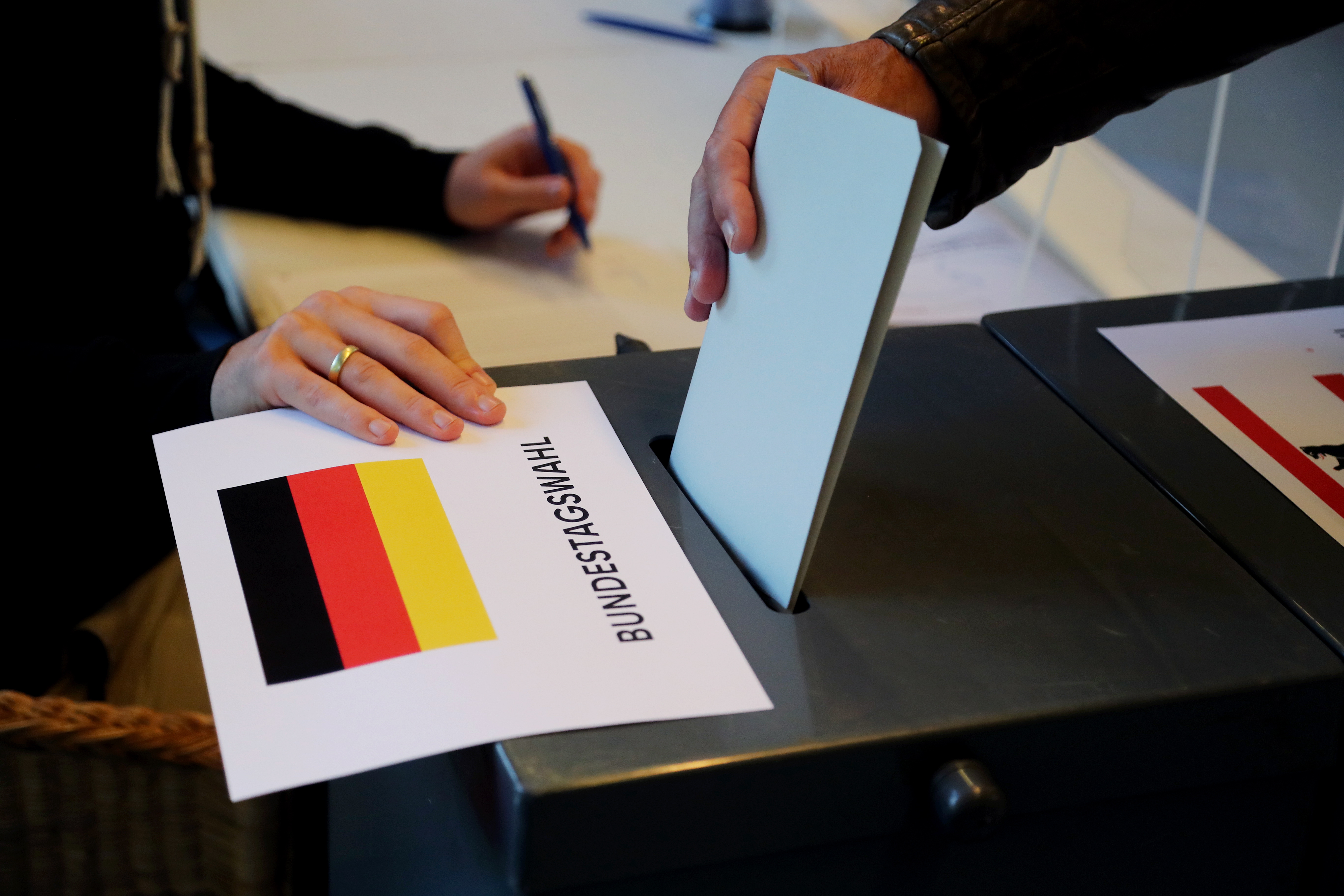 Deel van Duitsland op verkiezingsdag opgeschrikt door bom uit WOII