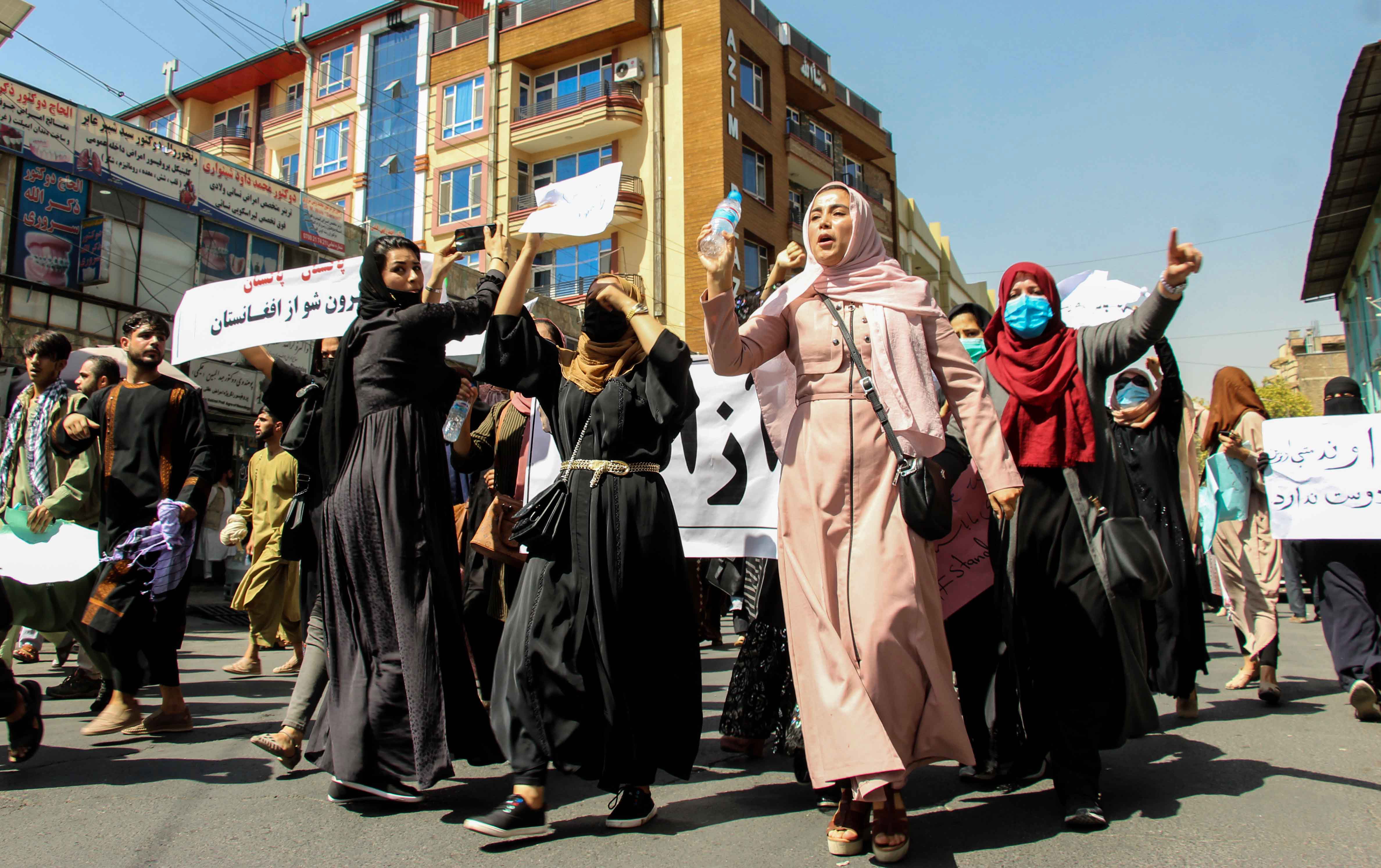 vrouwenrechten, taliban, Afghanistan, vrouwen
