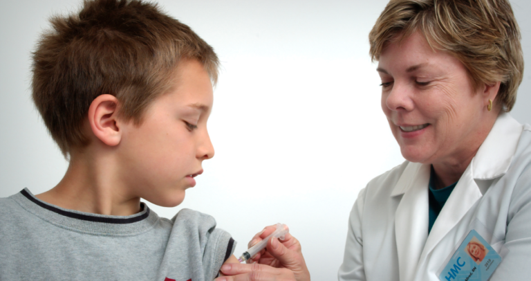 Ab Osterhaus viroloog kinderen vaccineren scholen