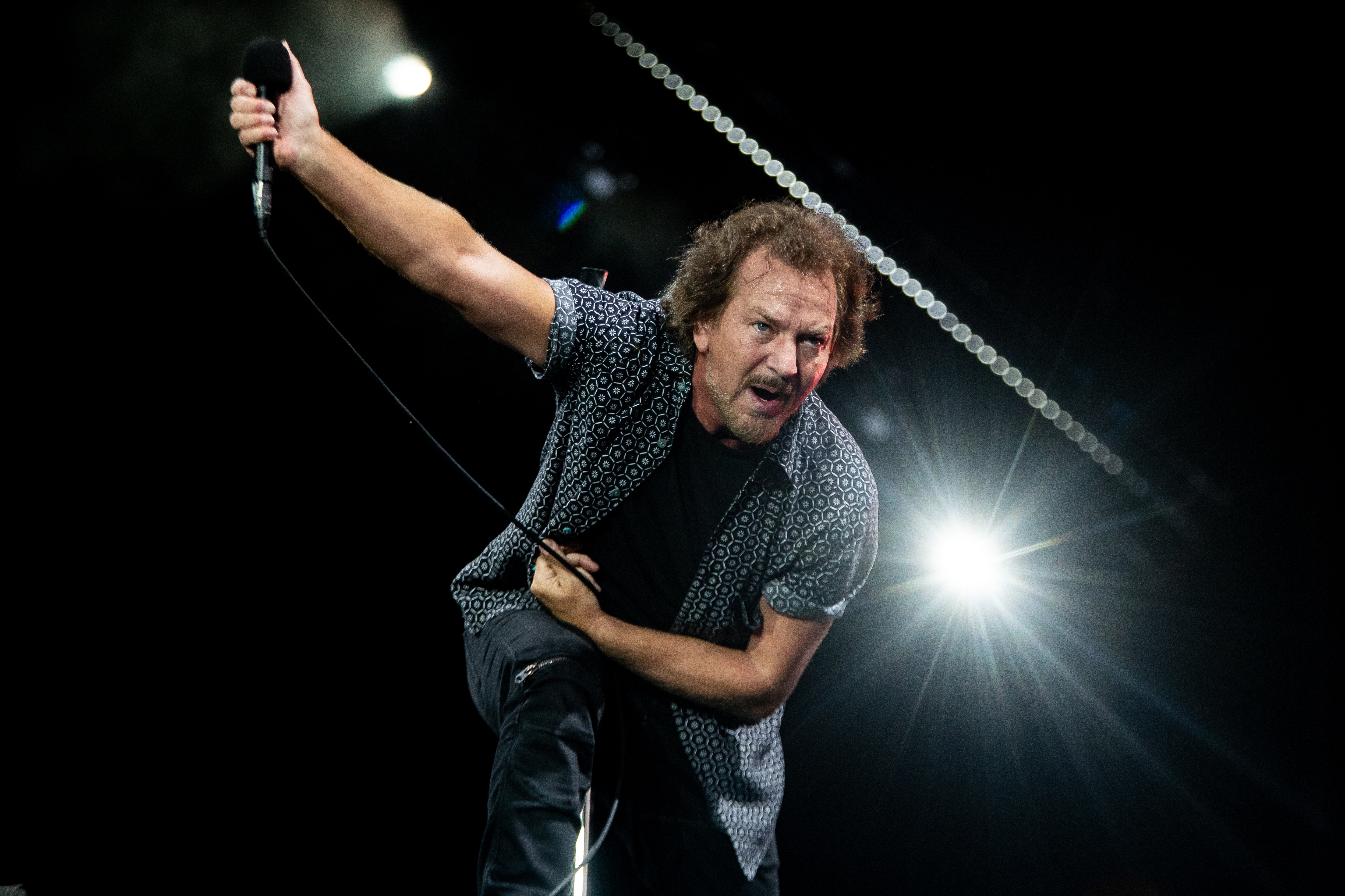 Stemdokter Franken redde stem van Pearl Jams Eddie Vedder afbeelding