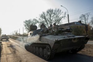 Rusland, Oekraïne, Een 2S1 Gvozdikas pantserhouwitser.