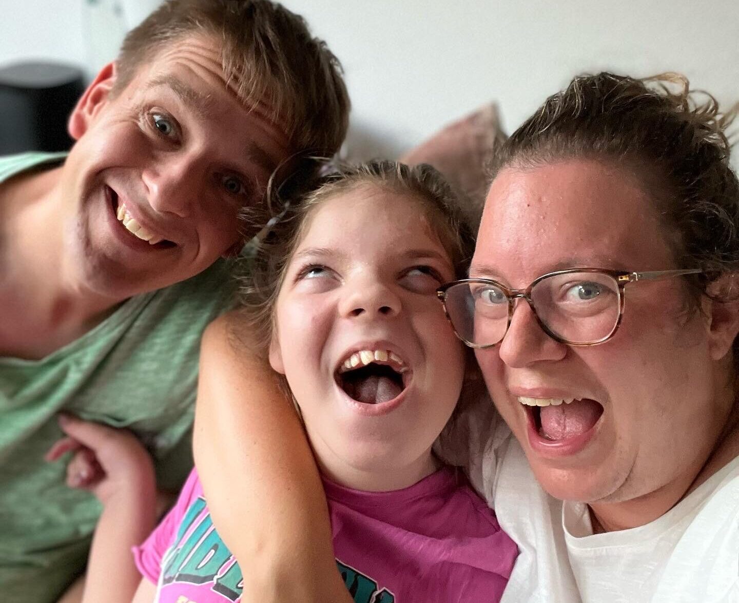 Sarah verloor haar meervoudig gehandicapte dochter: 'Zij heeft mij de grootste lessen geleerd'