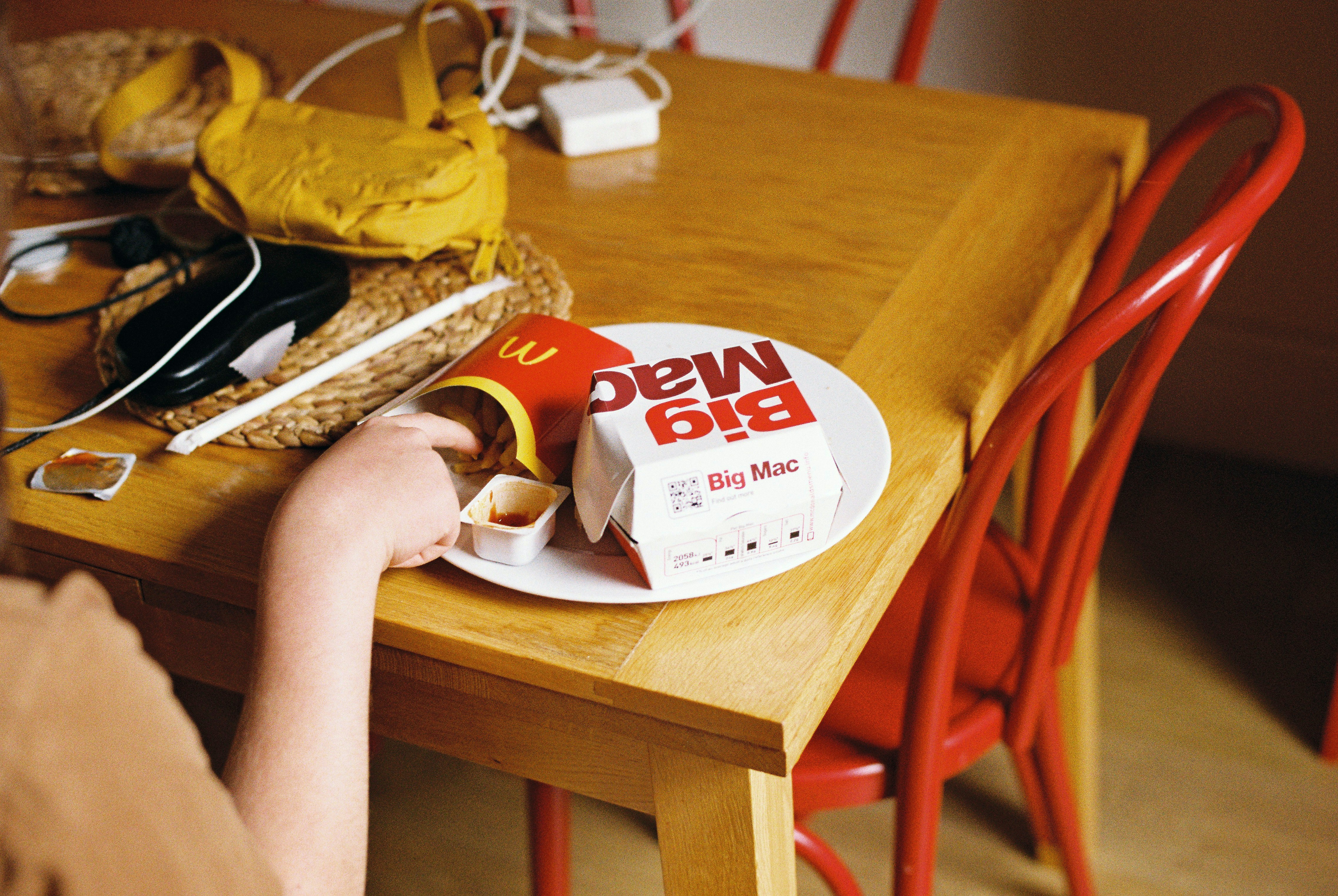 Big mac, mcdonald's, fastfood, keten, burger, friet, eten, ongezond, record
