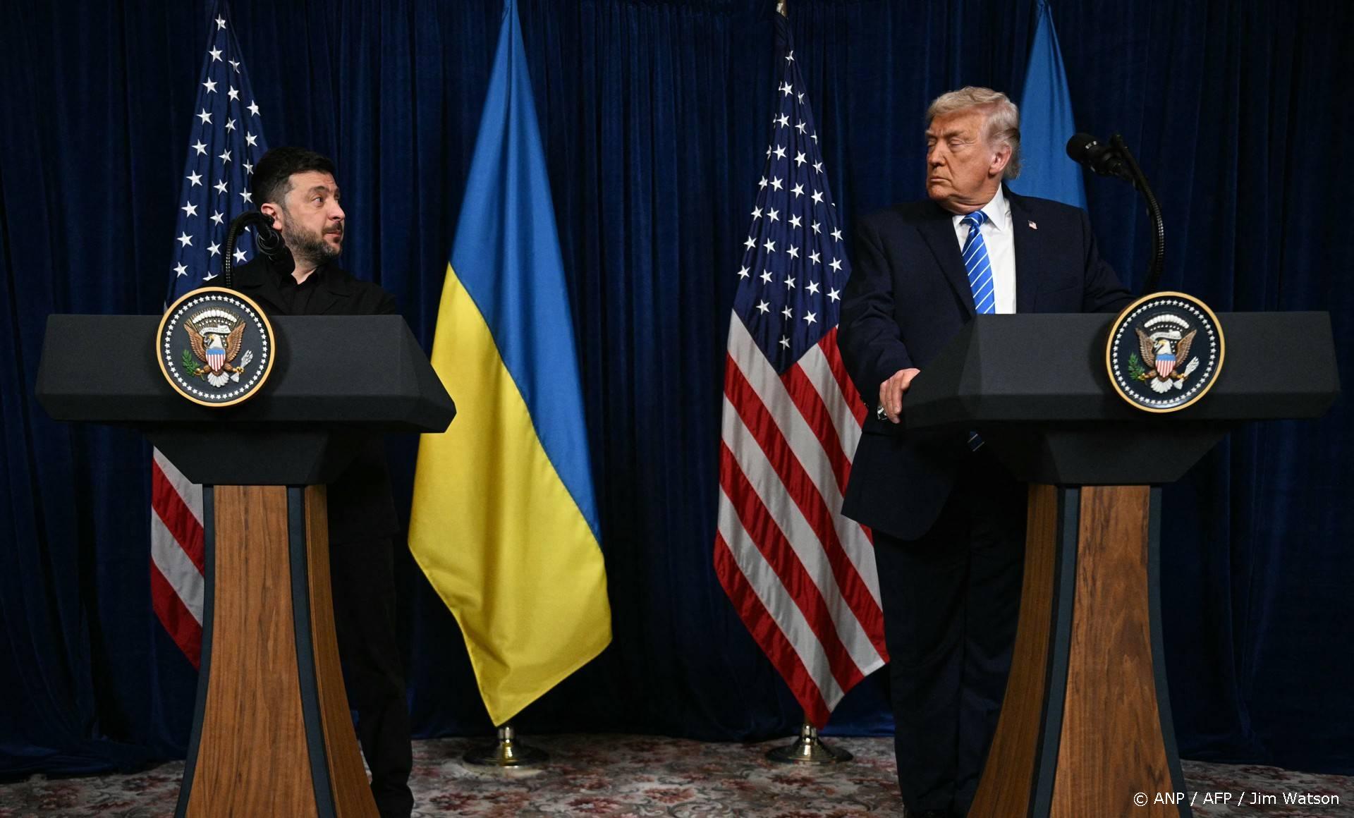 US President Donald Trump and Ukranian President Volodymyr Zelensky hold a press conference following talks at Trump's Mar-a-Lago residence in Palm Beach, Florida, on December 28, 2025. 
Jim WATSON / AFP