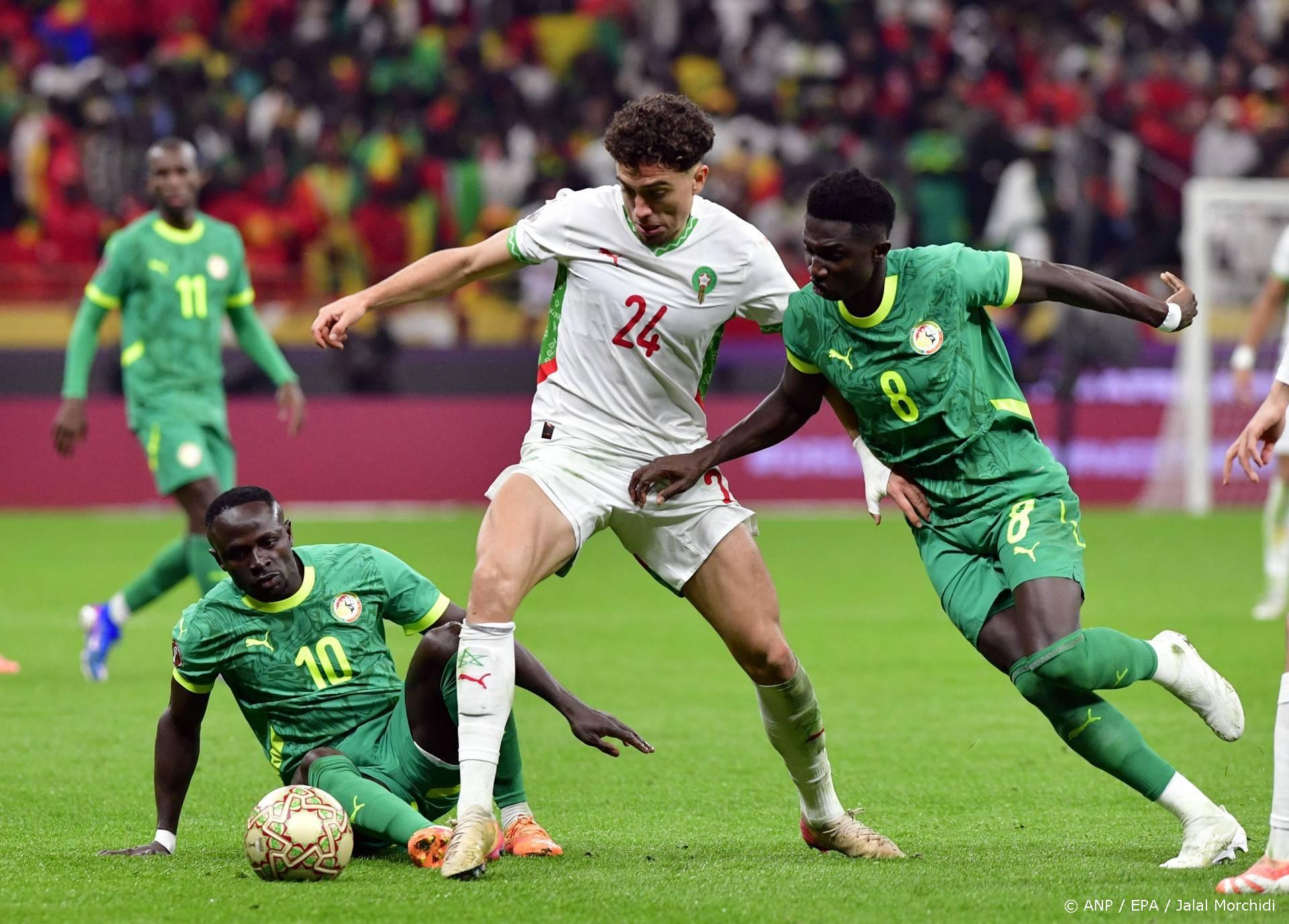 epa12659630 Sadio Mane (L) and Lamine Camara (R) of Senegal in action against Neil Yoni El Aynaoui (C) of Morocco during the CAF Africa Cup of Nations 2025 final match between Senegal and Morocco in Rabat, Morocco, 18 January 2026.  EPA/JALAL MORCHIDI